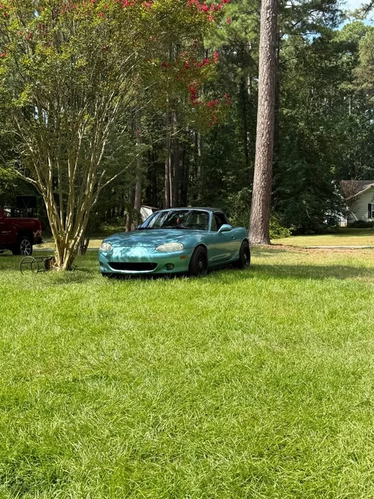 2001 Mazda NB MX-5 Miata - Image 8 of 14