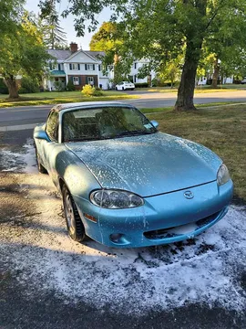 2001 Mazda MX-5 Convertible 2D