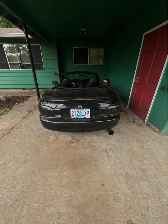 2001 Mazda NB MX-5 Miata - Image 2 of 6