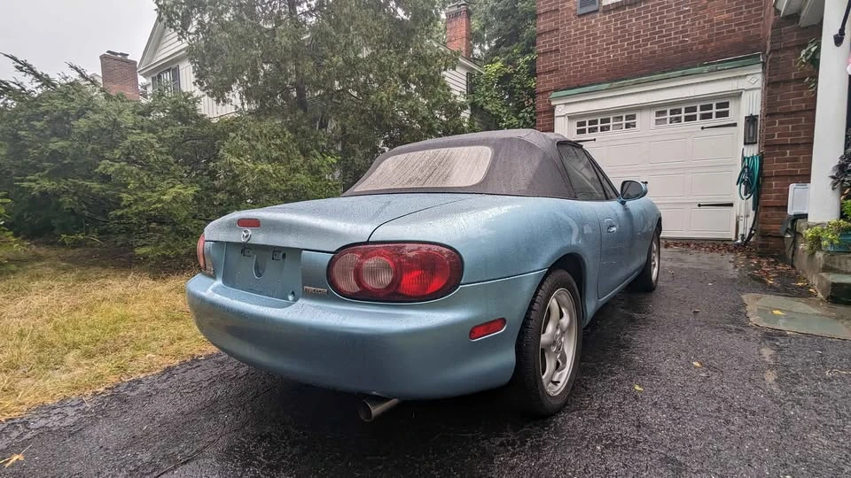 2001 Mazda NB MX-5 Miata - Image 3 of 5