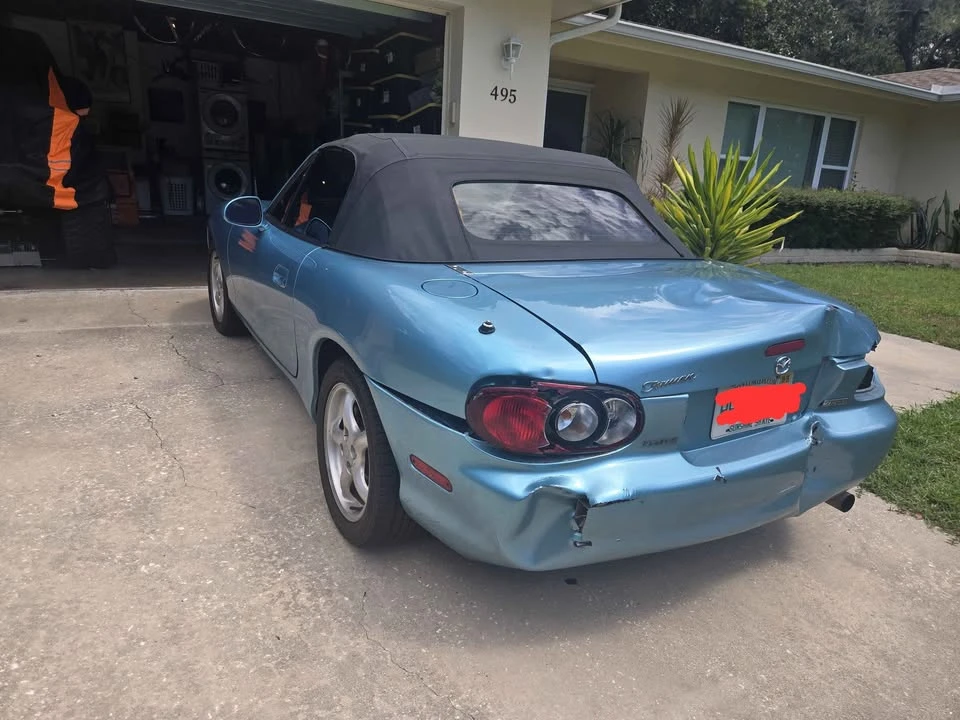 2001 Mazda NB MX-5 Miata - Image 6 of 17