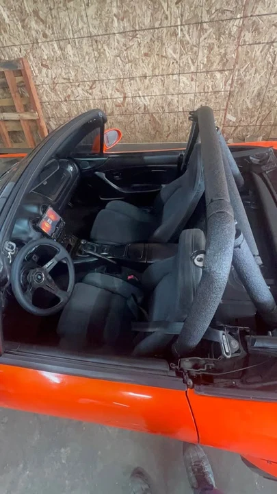 2001 Mazda NB MX-5 Miata - Image 5 of 6