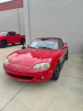 2001 Mazda MX-5 Convertible 2D