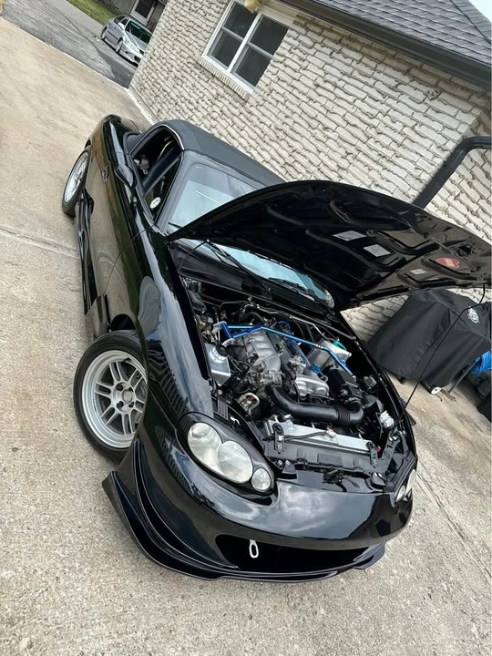 2001 Mazda NB MX-5 Miata - Image 2 of 5