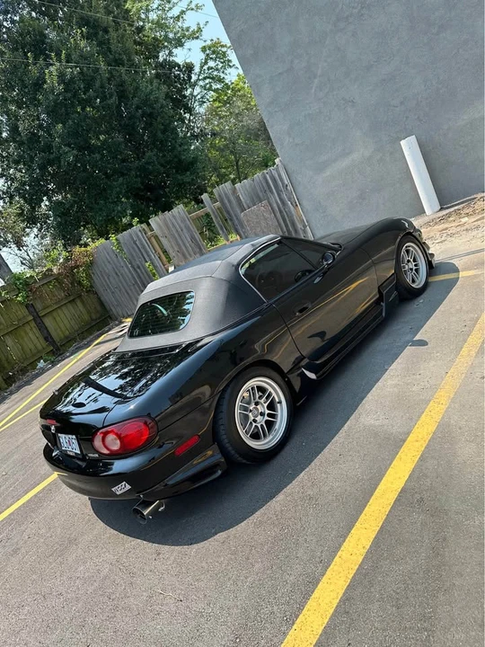2001 Mazda NB MX-5 Miata - Image 3 of 5