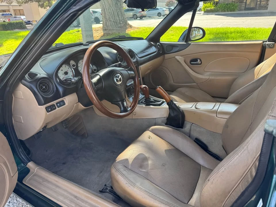 2001 Mazda NB MX-5 Miata - Image 8 of 10