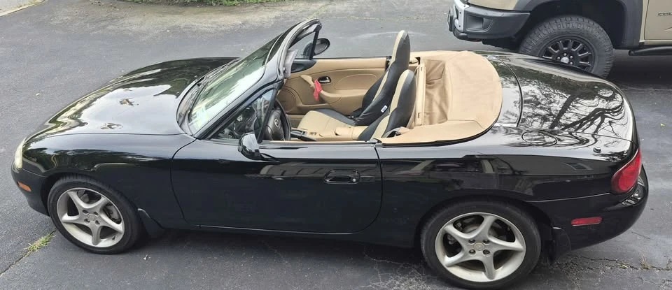 2001 Mazda NB MX-5 Miata - Image 2 of 7