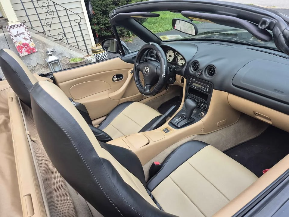 2001 Mazda NB MX-5 Miata - Image 3 of 7