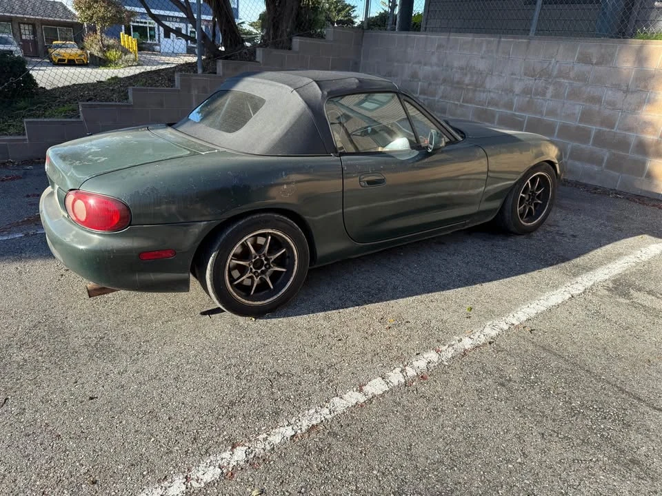 2001 Mazda NB MX-5 Miata - Image 11 of 11
