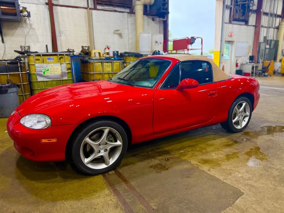 2001 Mazda NB MX-5 Miata - Image 3 of 20