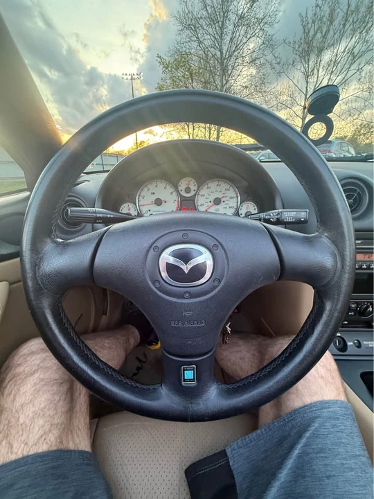 2001 Mazda NB MX-5 Miata - Image 19 of 20