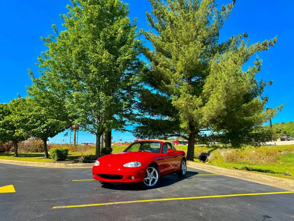 2001 Mazda NB MX-5 Miata - Image 7 of 20