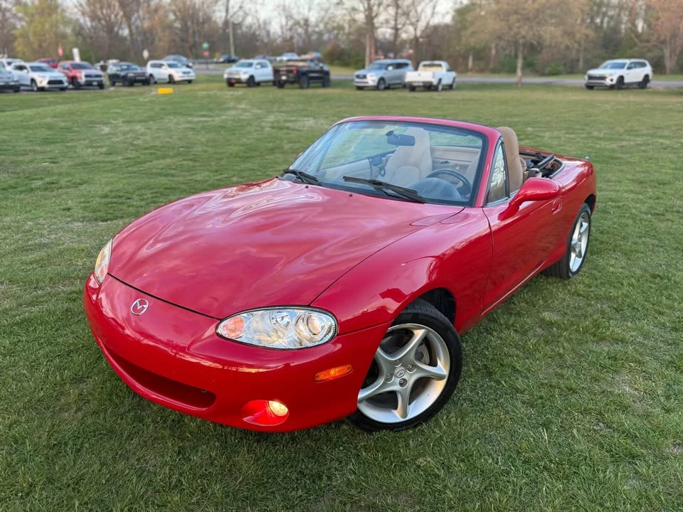 2001 Mazda NB MX-5 Miata - Image 8 of 20