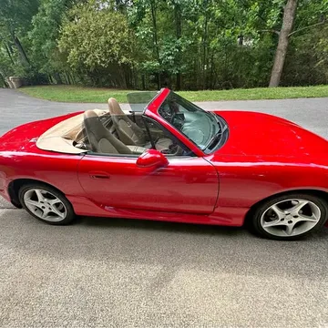 2001 Mazda MX-5 LS Convertible 2D