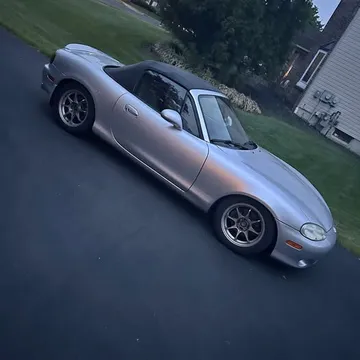 2001 Mazda MX-5 LS Convertible 2D