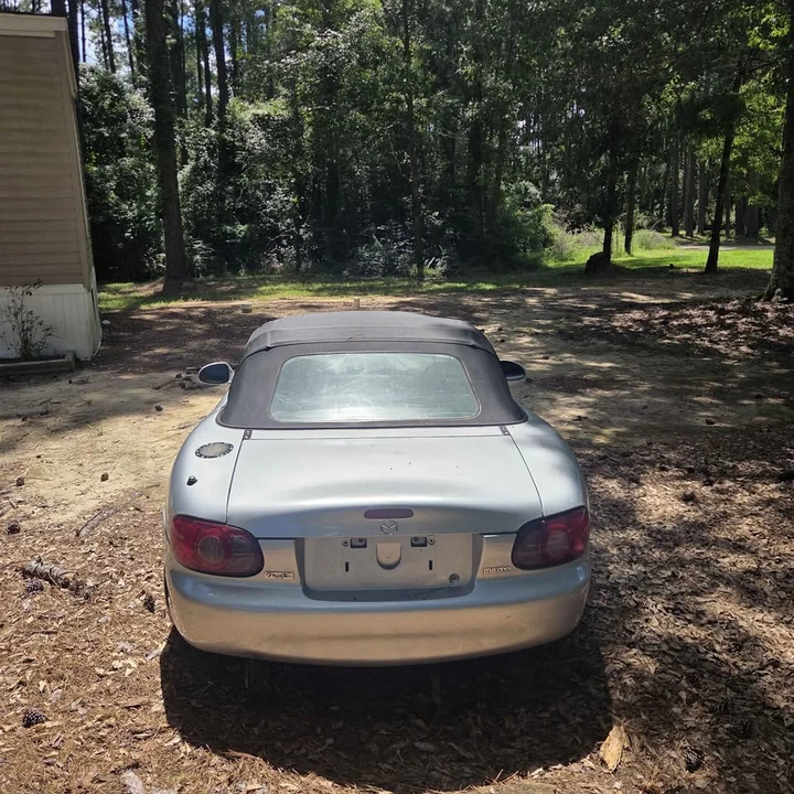 2001 Mazda NB MX-5 Miata - Image 3 of 7