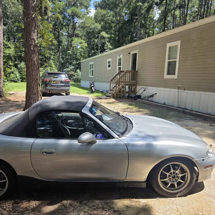 2001 Mazda NB MX-5 Miata - Image 4 of 7