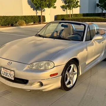 2001 Mazda MX-5 LS Convertible 2D