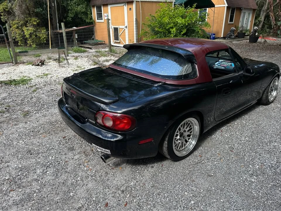 2001 Mazda NB MX-5 Miata - Image 4 of 9