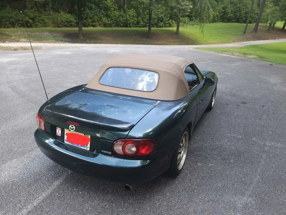 2001 Mazda NB MX-5 Miata - Image 3 of 8