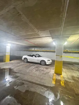 2001 Mazda MX-5 LS Convertible 2D