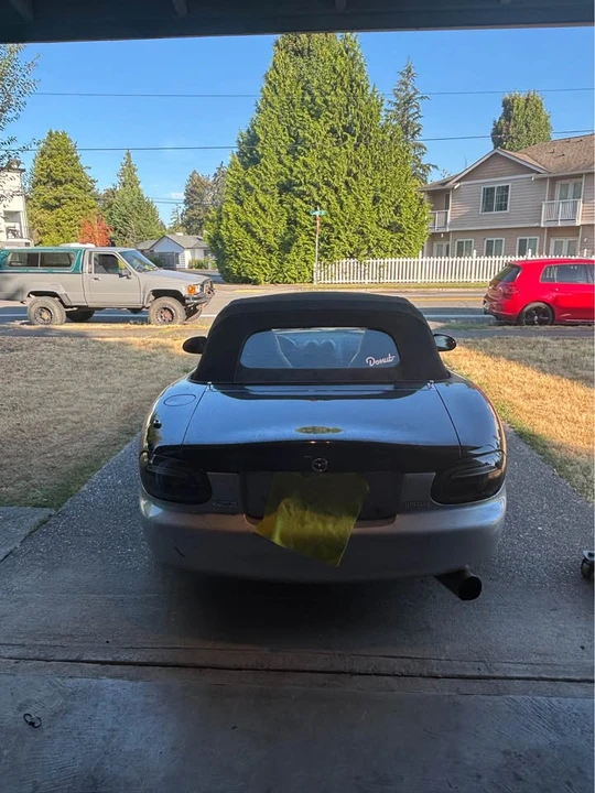 2001 Mazda NB MX-5 Miata - Image 4 of 5
