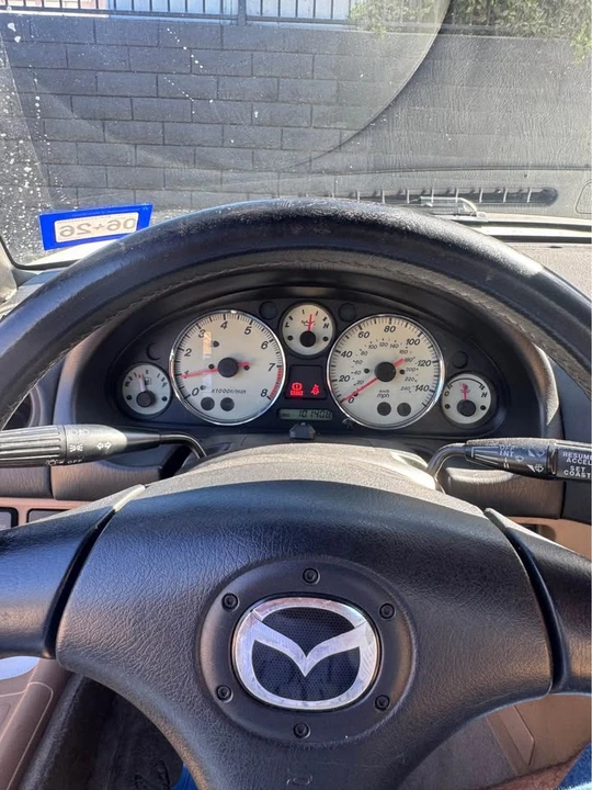 2001 Mazda NB MX-5 Miata - Image 8 of 16