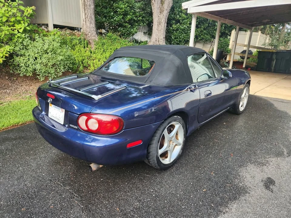 2001 Mazda NB MX-5 Miata - Image 5 of 20