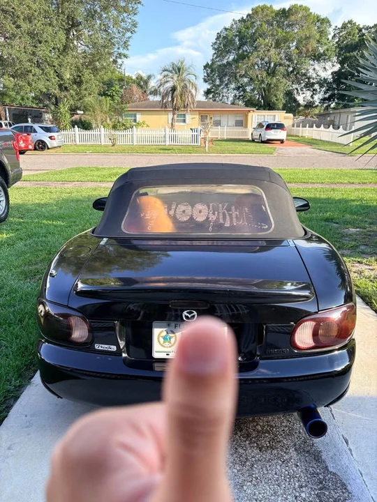 2001 Mazda NB MX-5 Miata - Image 3 of 7