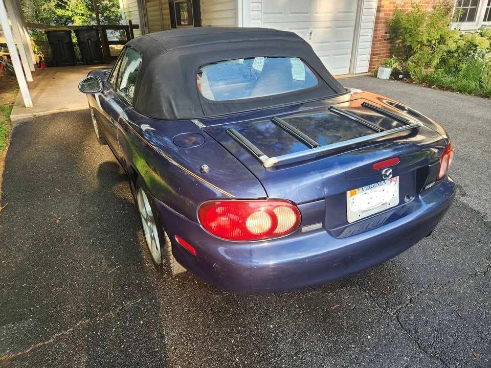 2001 Mazda NB MX-5 Miata - Image 3 of 20