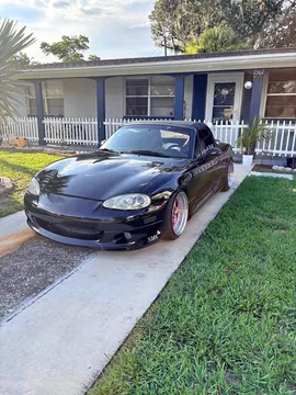 2001 Mazda MX-5 LS Convertible 2D