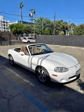 2001 Mazda MX-5 LS Convertible 2D