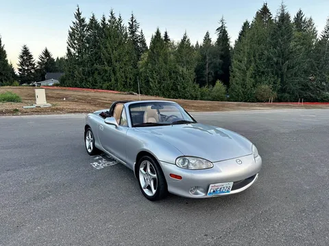 2001 Mazda MX-5 LS Convertible 2D