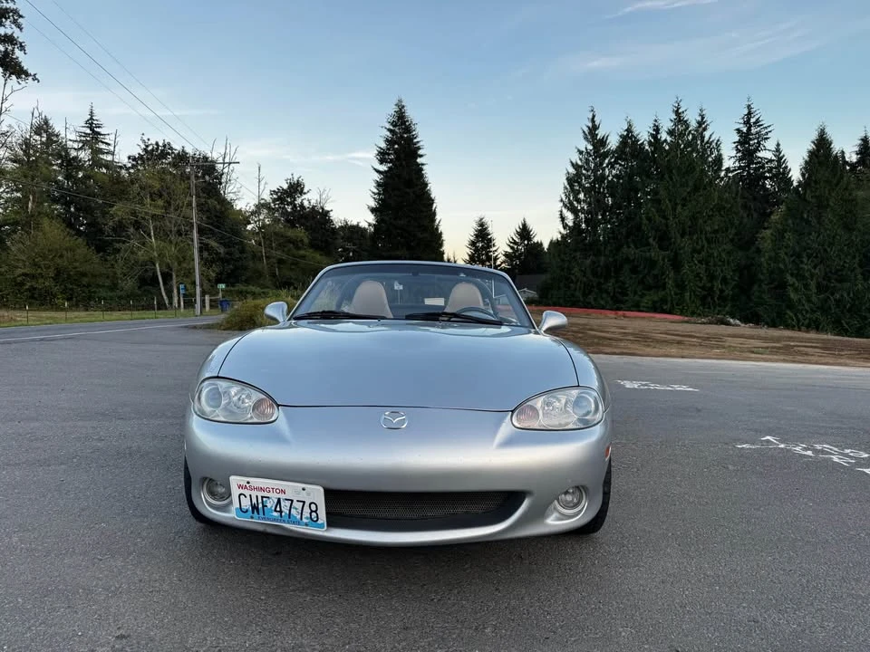 2001 Mazda NB MX-5 Miata - Image 5 of 9