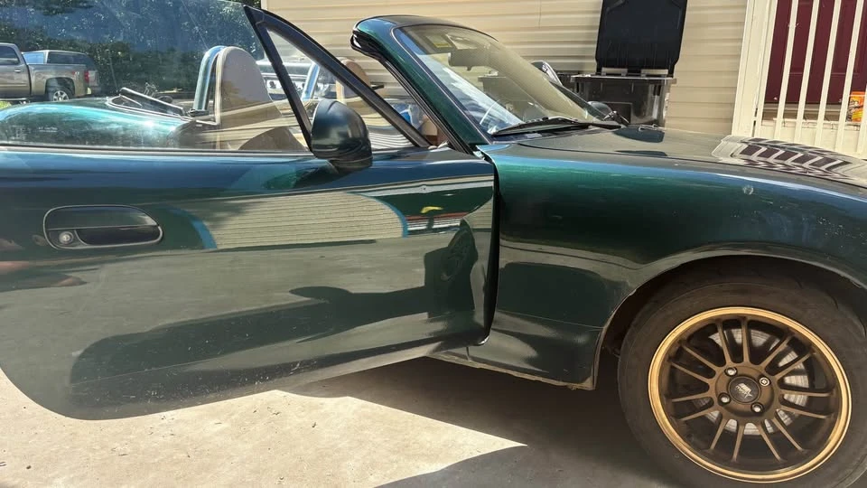 2001 Mazda NB MX-5 Miata - Image 5 of 10