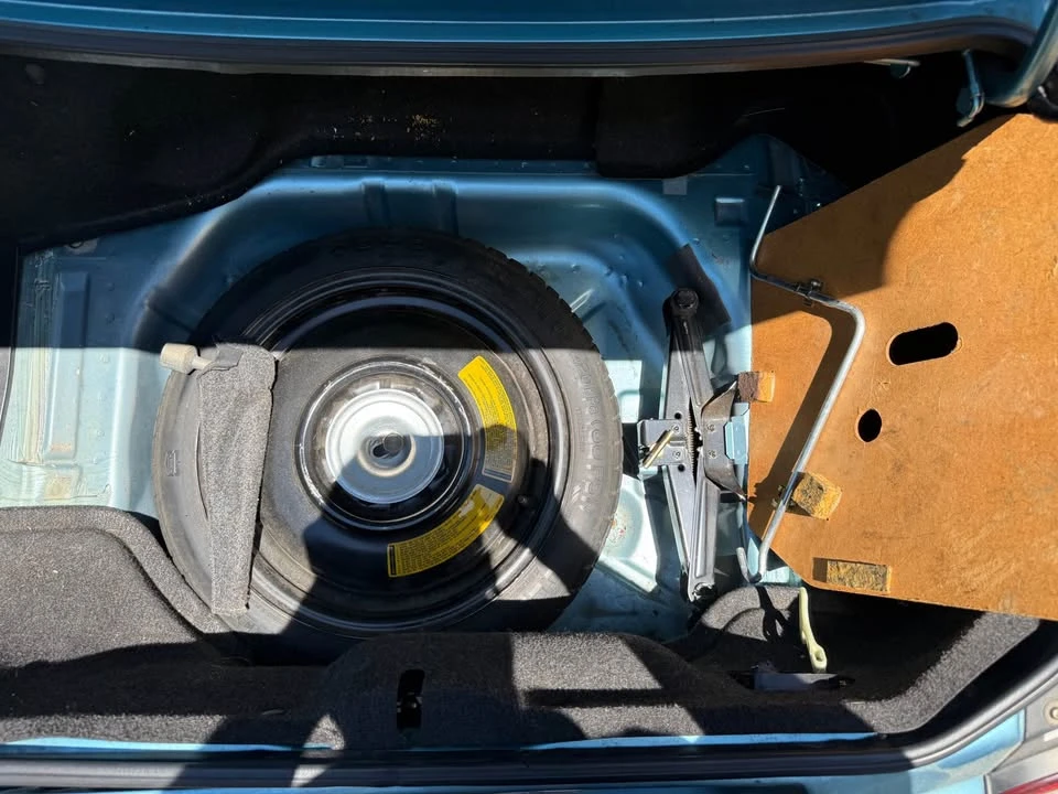 2001 Mazda NB MX-5 Miata - Image 3 of 20