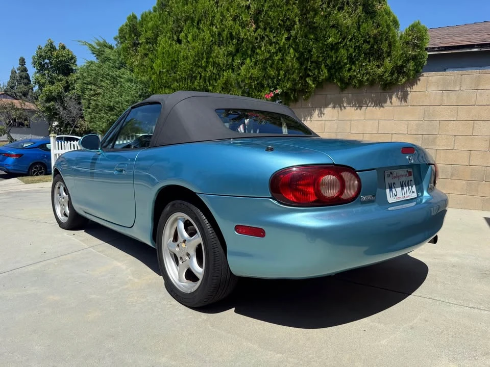 2001 Mazda NB MX-5 Miata - Image 6 of 20