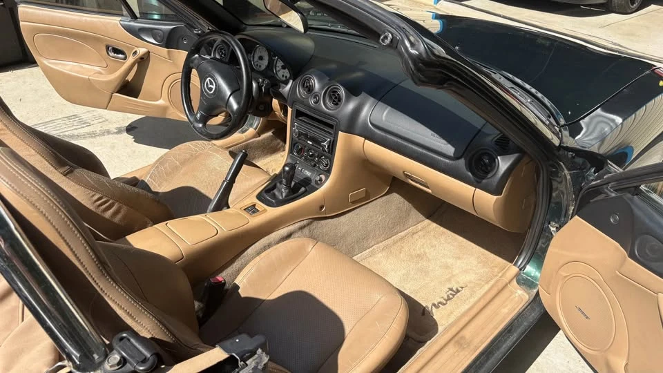2001 Mazda NB MX-5 Miata - Image 8 of 10