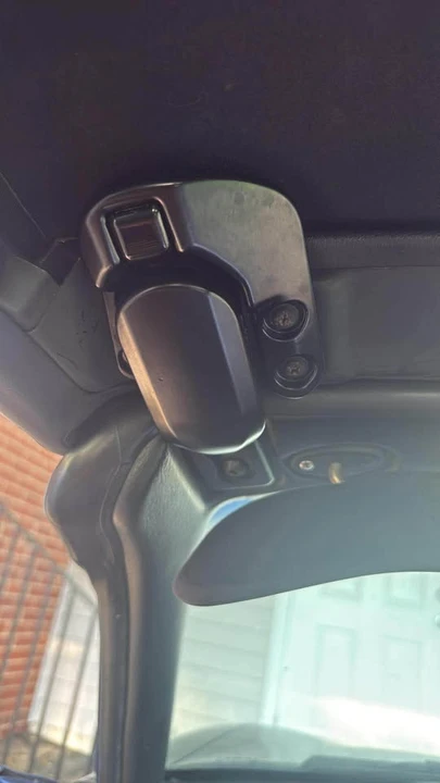 2001 Mazda NB MX-5 Miata - Image 13 of 14