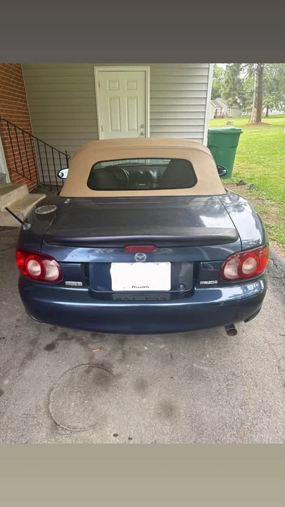 2001 Mazda NB MX-5 Miata - Image 4 of 14
