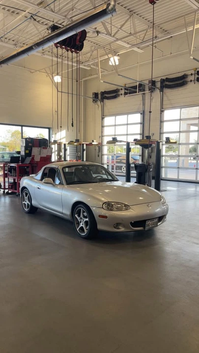 2001 Mazda NB MX-5 Miata - Image 12 of 12