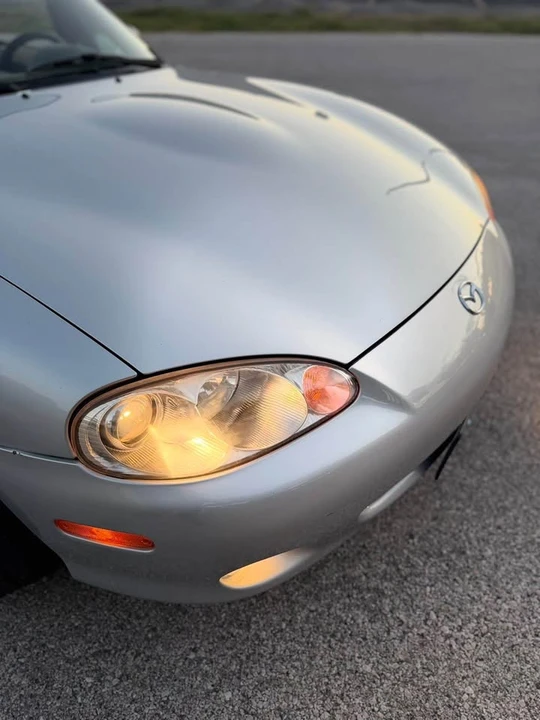 2001 Mazda NB MX-5 Miata - Image 6 of 12