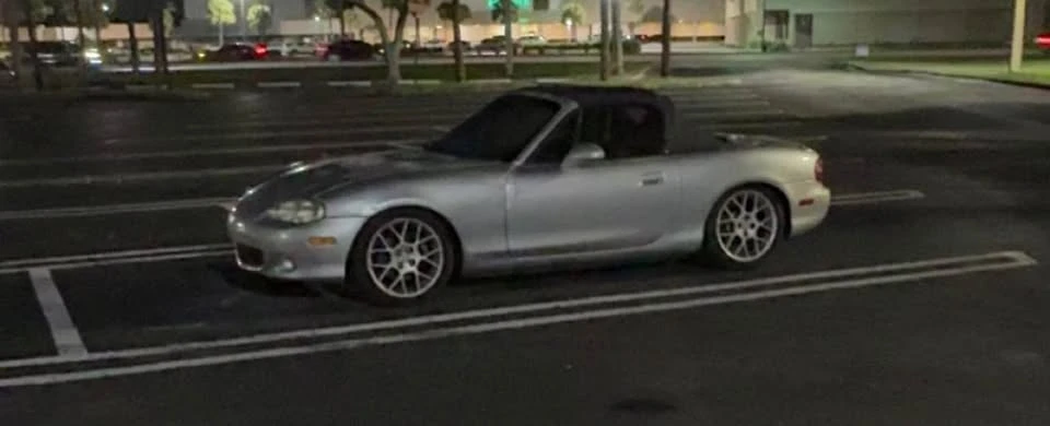 2001 Mazda NB MX-5 Miata - Image 4 of 6