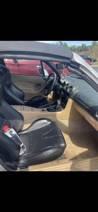 2001 Mazda NB MX-5 Miata - Image 5 of 6
