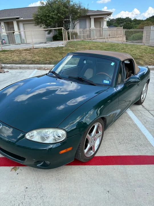 2001 Mazda NB MX-5 Miata - Image 10 of 14