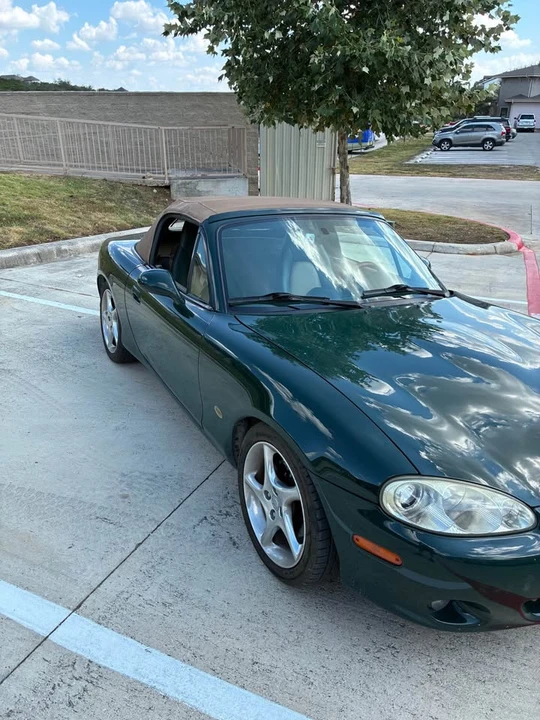 2001 Mazda NB MX-5 Miata - Image 11 of 14