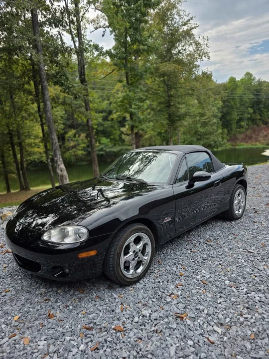 2001 Mazda NB MX-5 Miata - Image 3 of 13