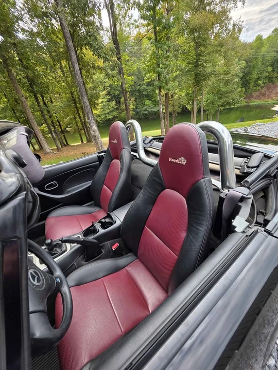 2001 Mazda NB MX-5 Miata - Image 10 of 13