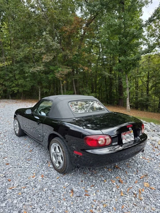 2001 Mazda NB MX-5 Miata - Image 4 of 13