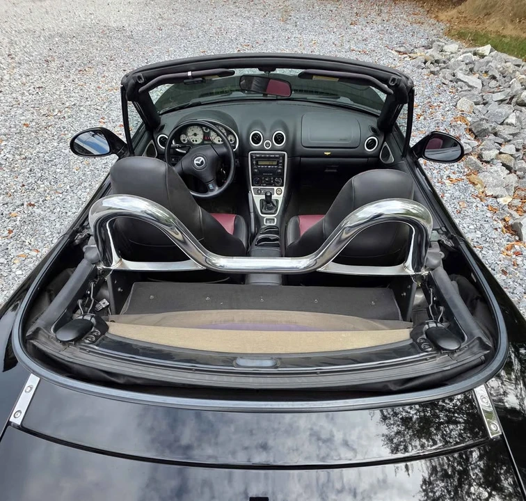 2001 Mazda NB MX-5 Miata - Image 5 of 13